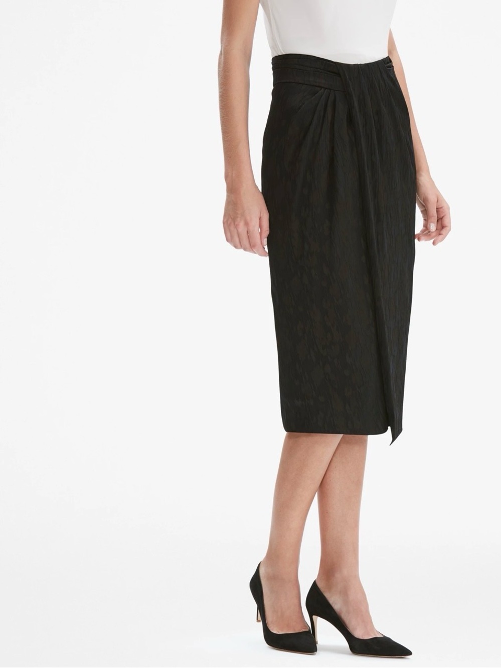 MM LaFleur Lenox Skirt - Rosette | Black Midi Pencil Skirt
